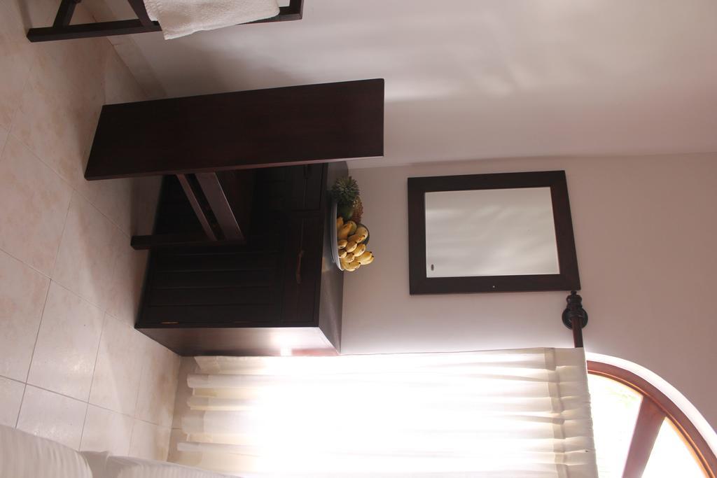 Sethra Villa Bentota Room photo