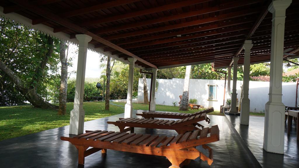 Sethra Villa Bentota Exterior photo