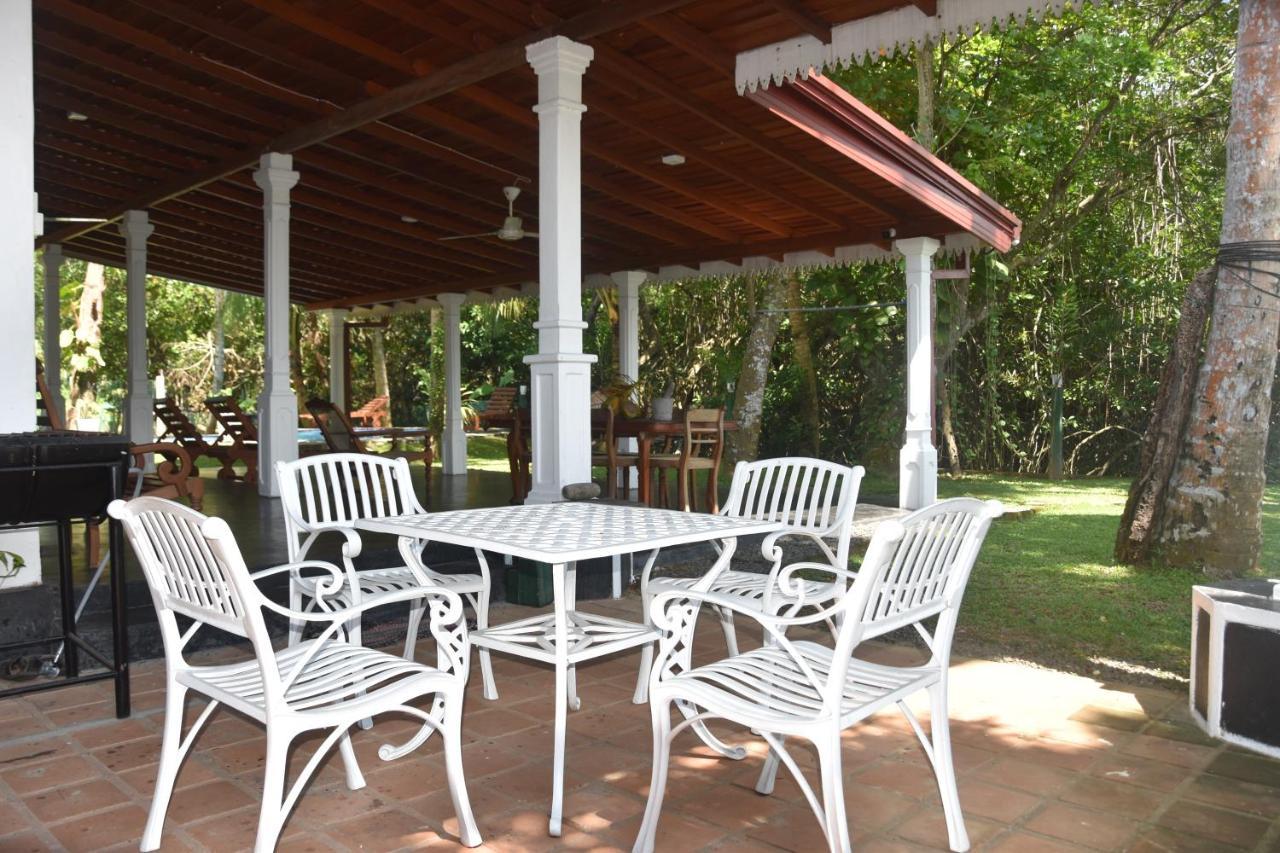 Sethra Villa Bentota Exterior photo